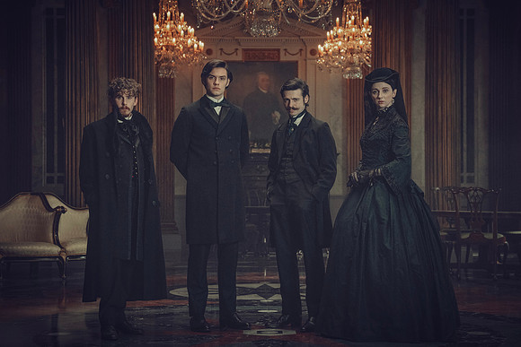 House of Guinness (Netflix) - Fionn O'Shea, Louis Partridge, Anthony Boyle, Emily Fairn