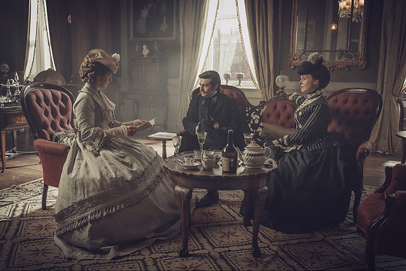 House of Guinness (Netflix) - Danielle Galligan, Anthony Boyle, Dervla Kirwan